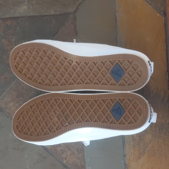 Sperry White Leather Sneakers  Size 7.5 - Picture 5 of 8